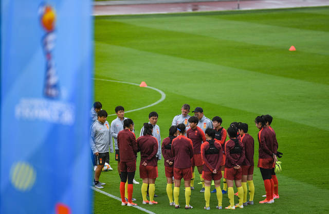 巴黎FC点球大战险胜,法甲心理素质考验至关重要  巴黎FC点球大战险胜,法甲心理素质考验至关重要