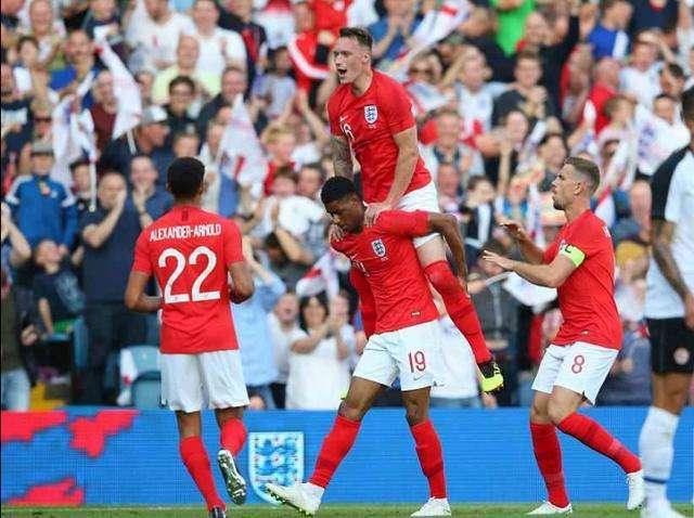 波鸿替补奇兵建功,德甲尾声阶段改写比赛走势  波鸿替补奇兵建功,德甲尾声阶段改写比赛走势